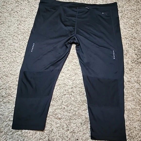 Nike Dri-Fit Power Essential Running Crop Leggings Women’s 1X Black - Picture 6 of 8